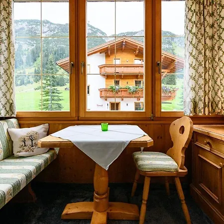 Montfort Guest house Lech am Arlberg